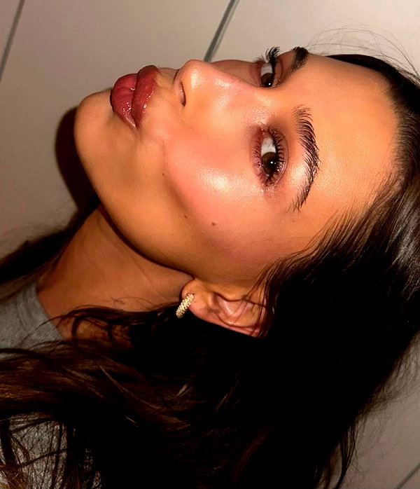 haileybieber instagram image archive image