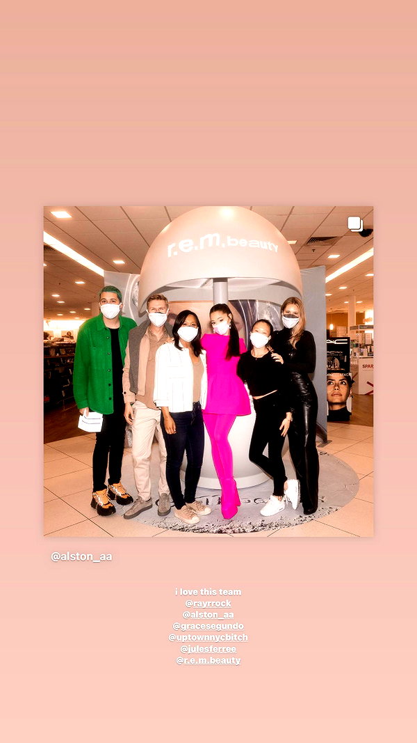 arianagrande instagram image archive image