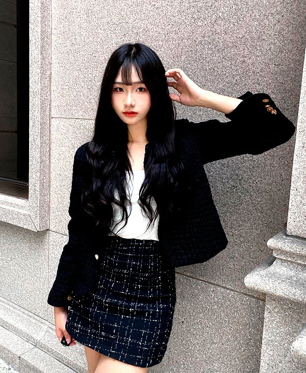 lai_931201 instagram image archive image