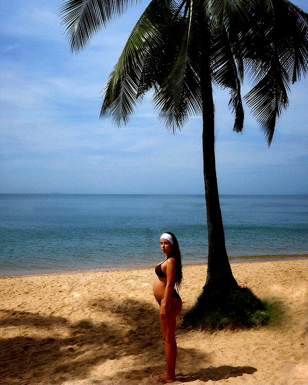 enikeeva_aliya instagram image archive image