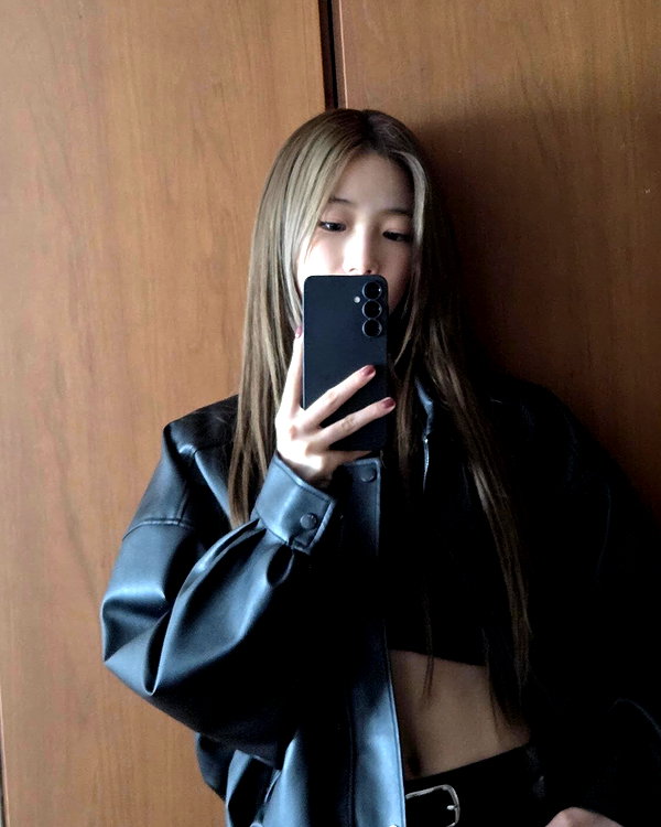 zuhazana instagram image archive image