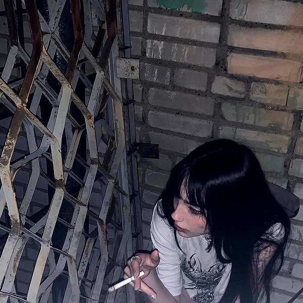 kriskaik instagram image archive image