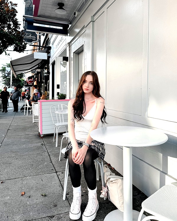 1uvgabi instagram image archive image