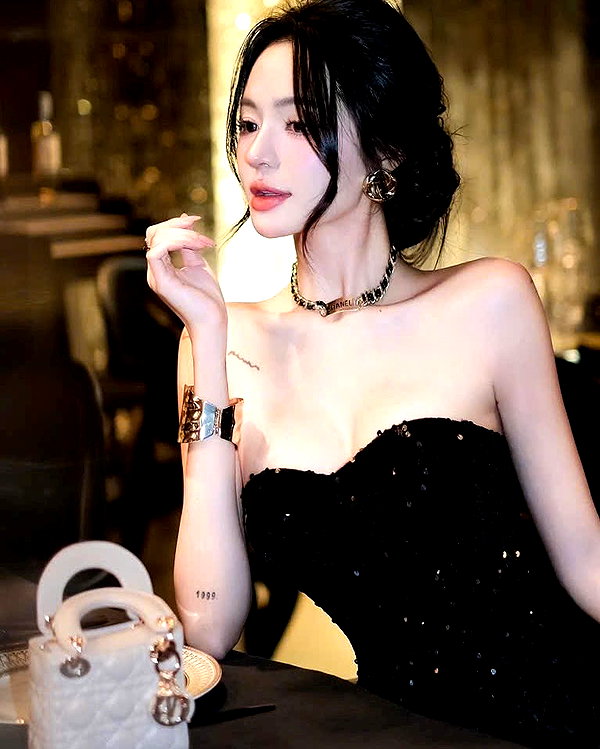 lyhythuedoxinh instagram image archive image