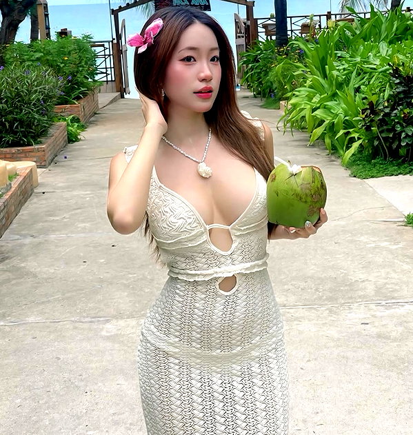 lyhythuedoxinh instagram image archive image