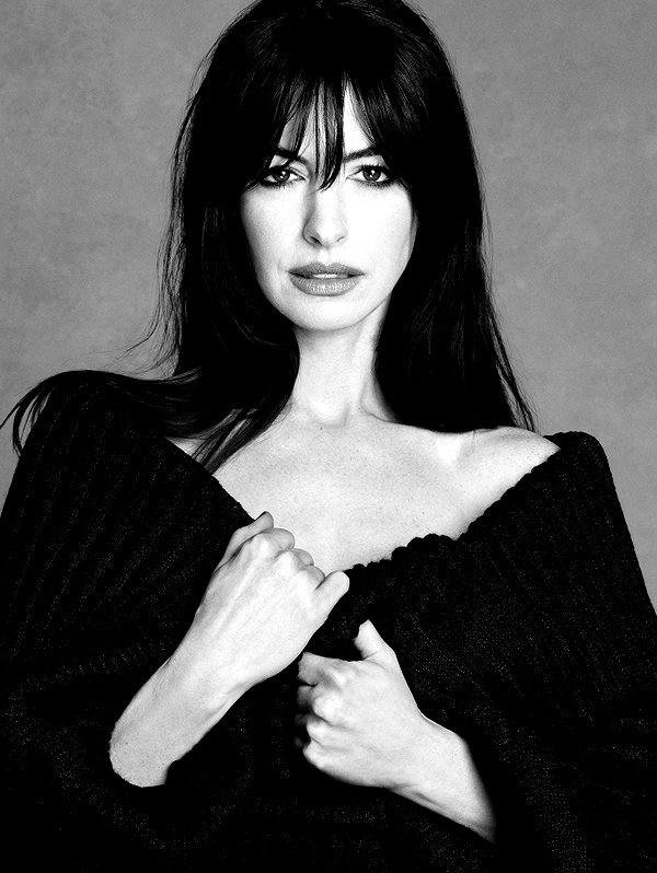 annehathaway instagram image archive image