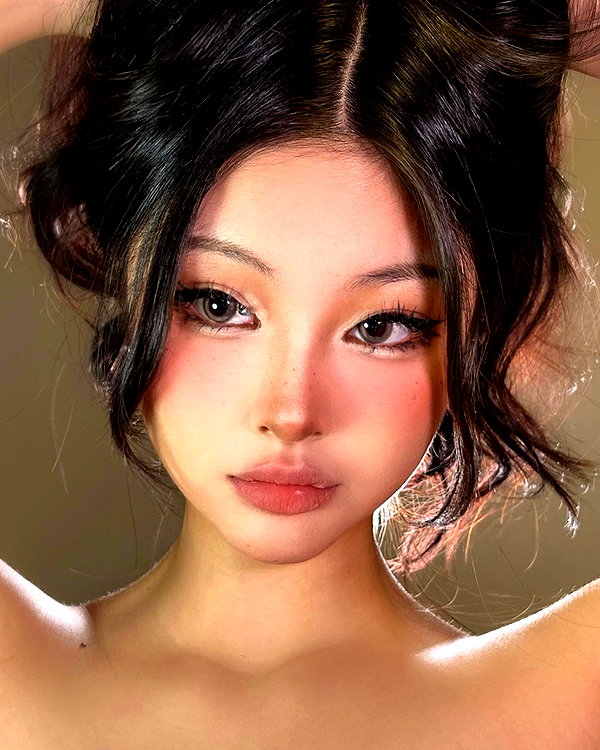 ll.lu1s instagram image archive image