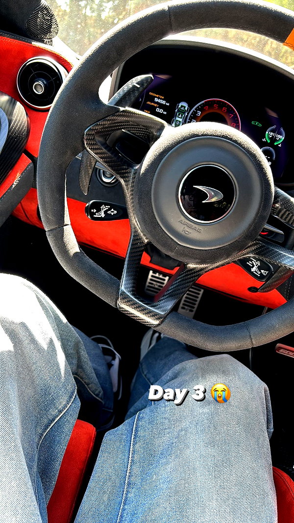 princessamelia_official archive image