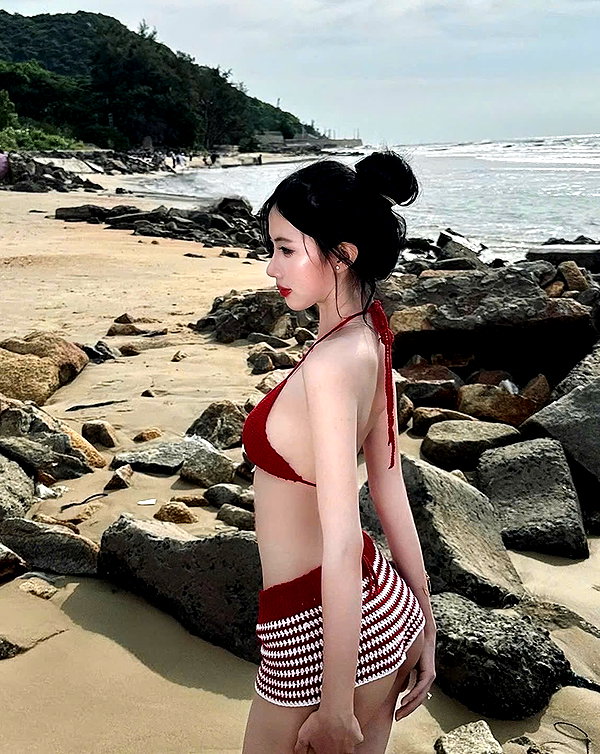 lyhythuedoxinh instagram image archive image