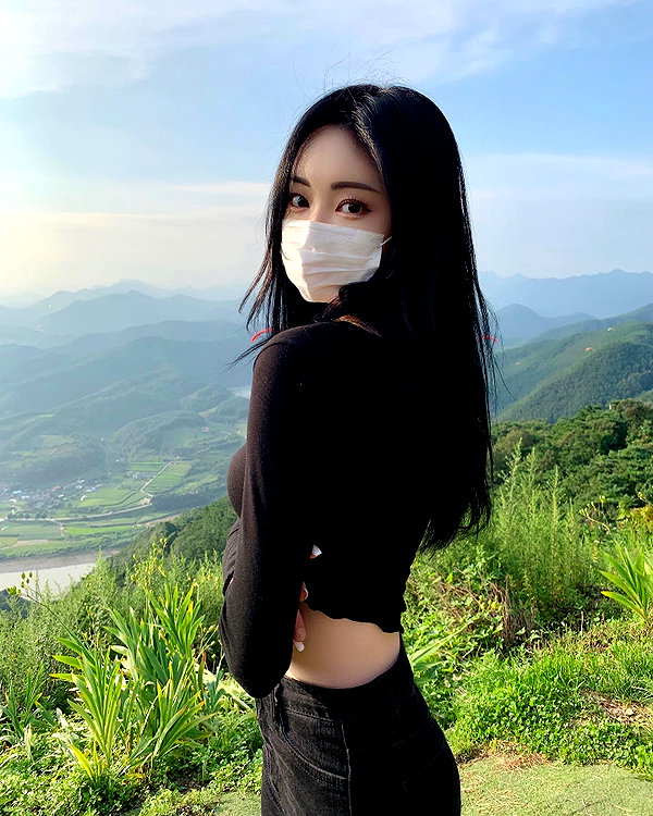 daxbin instagram image archive image