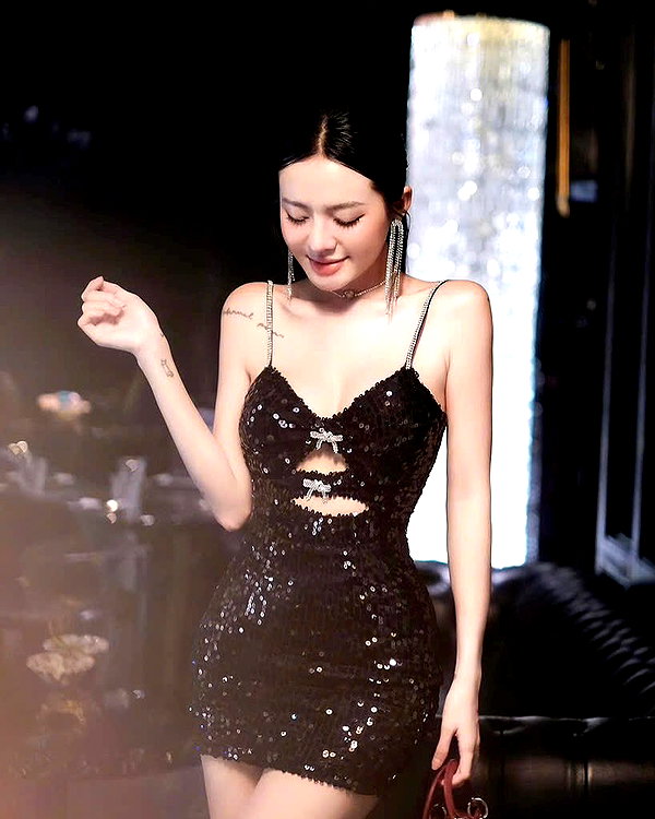 lyhythuedoxinh instagram image archive image