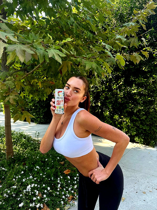 staskaranikolaou instagram image archive image