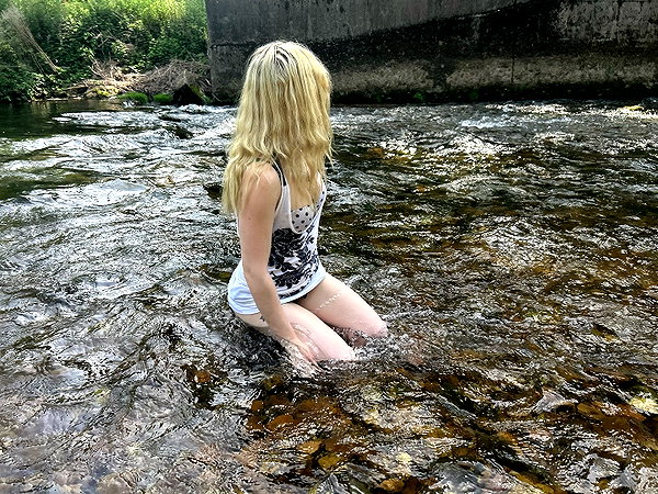 ash.onme instagram image archive image