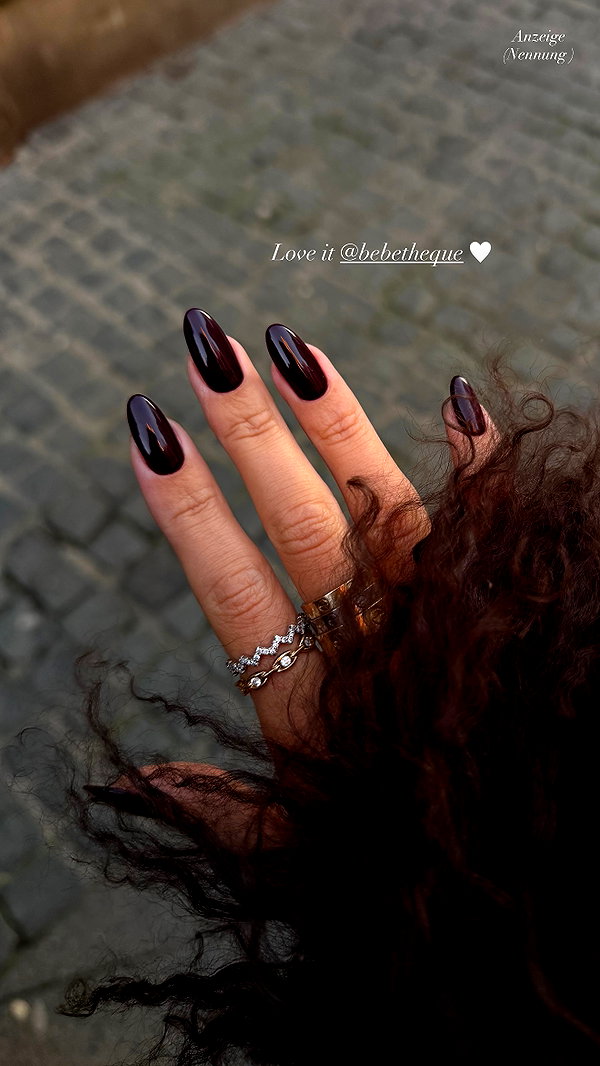 zoeliss instagram image archive image