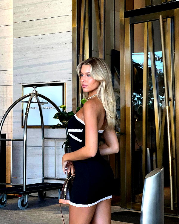 sophiebatzloff instagram image archive image