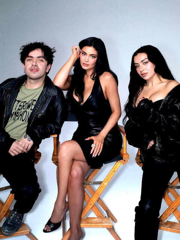 kyliejenner instagram image archive image