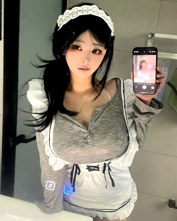 yingyinng_ instagram image archive image
