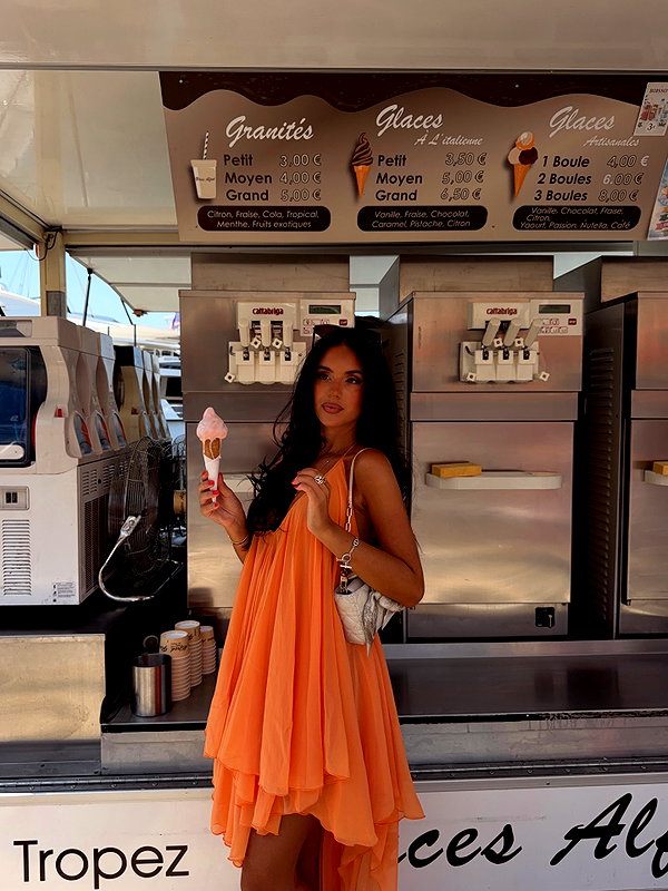 zoeliss instagram image archive image