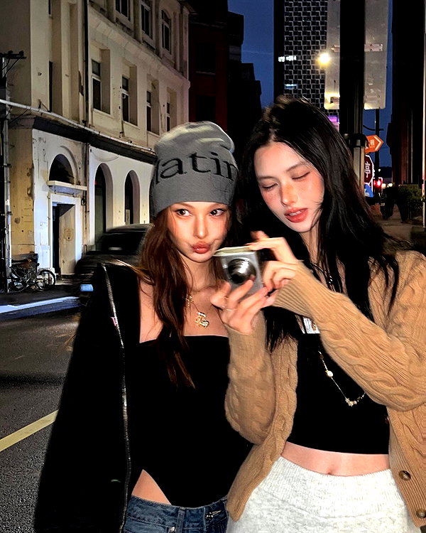 ll.lu1s instagram image archive image