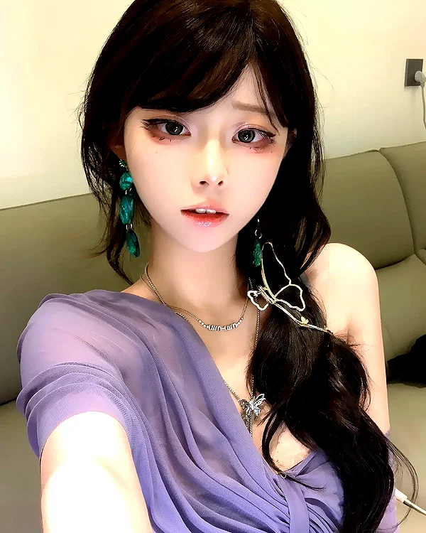 yingyinng_ instagram image archive image