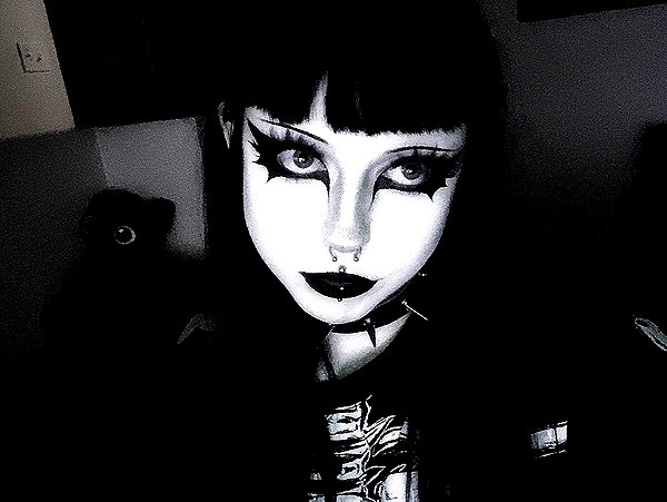 kittenfangsxx instagram image archive image