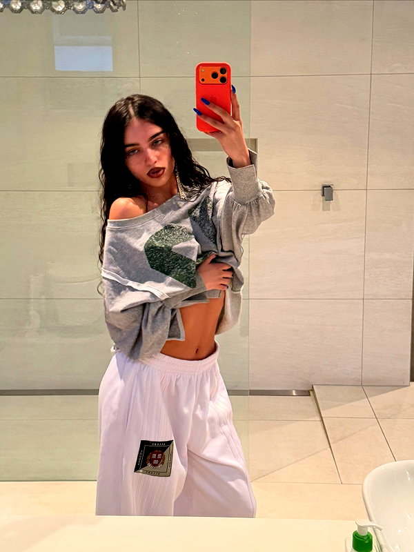 ellachristo instagram image archive image
