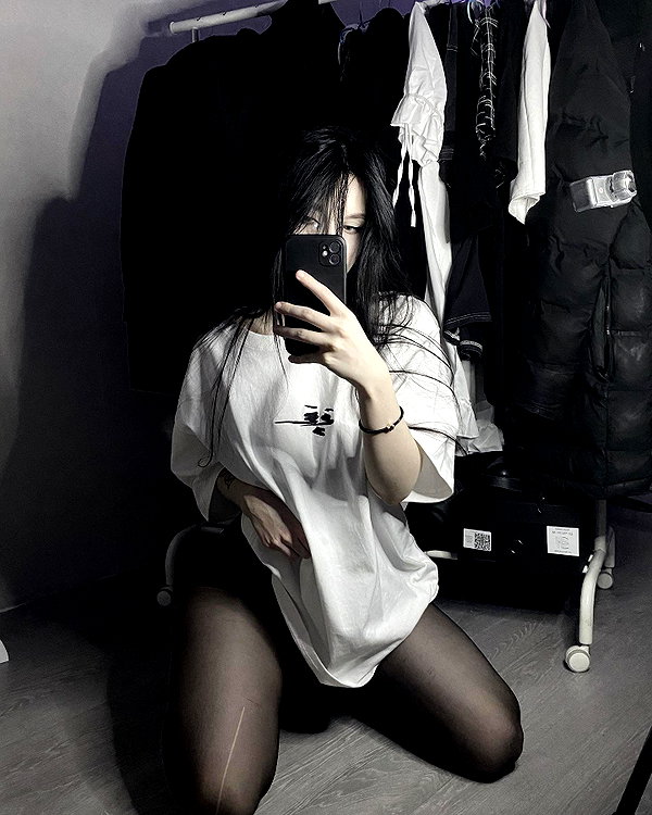 glowmoonshorty instagram image archive image