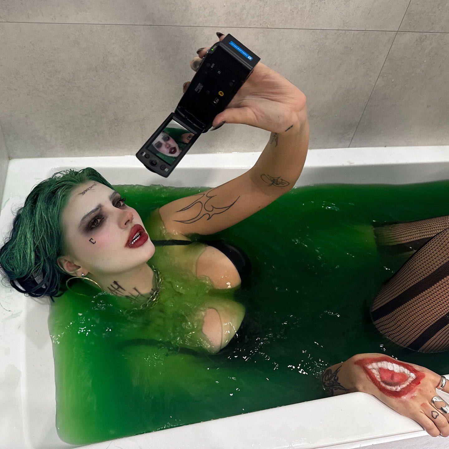 annfigmax instagram image archive image