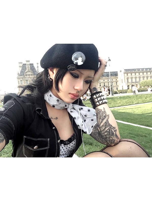 biohazard.g1rl instagram image archive image