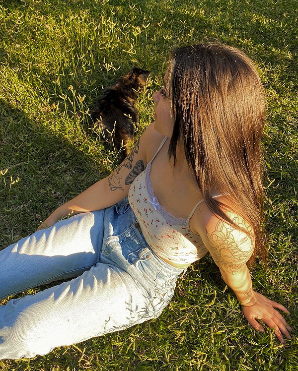 evasela__ instagram image archive image
