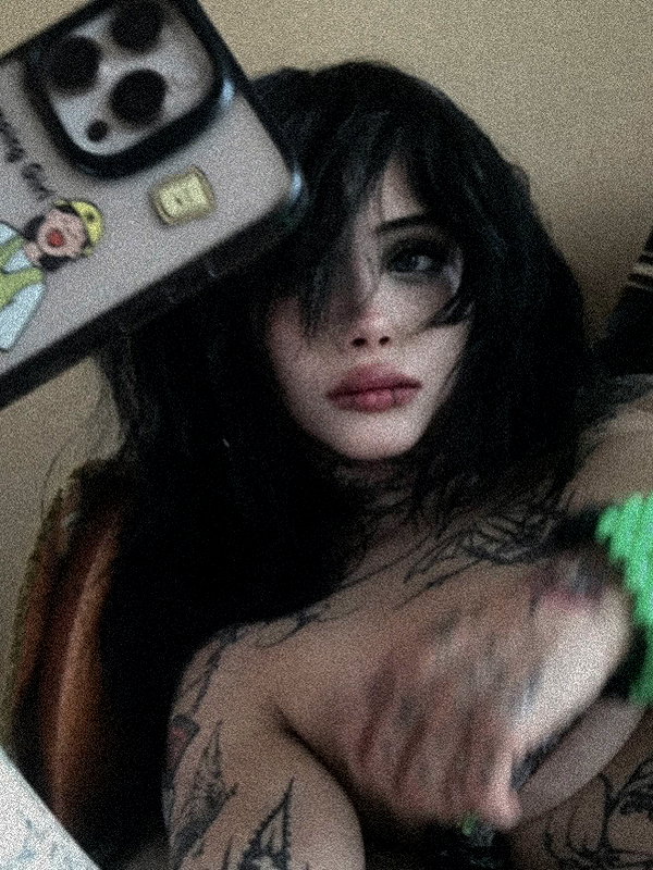 zommmbri instagram image archive image