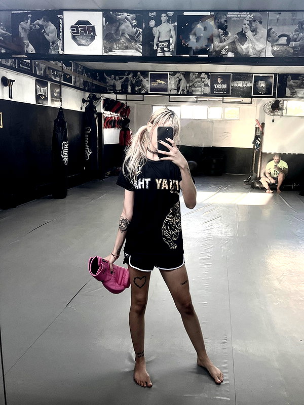 jadelaverne instagram image archive image