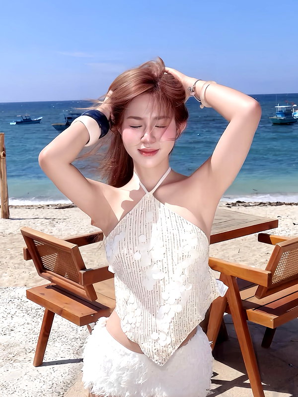 lyhythuedoxinh instagram image archive image