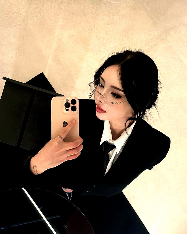 yuna_1_27 instagram image archive image