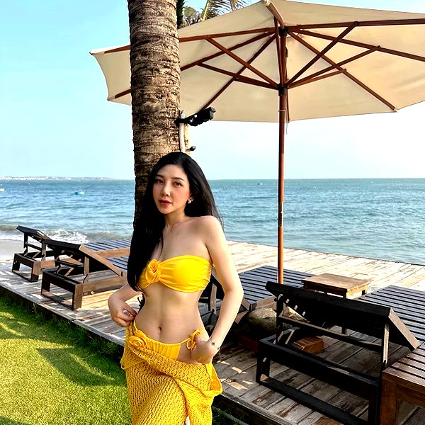lyhythuedoxinh instagram image archive image
