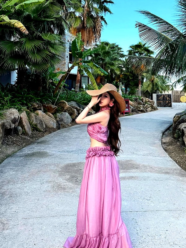 lyhythuedoxinh instagram image archive image