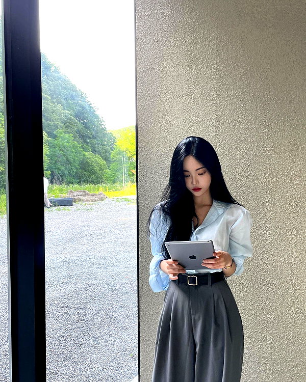 daxbin instagram image archive image