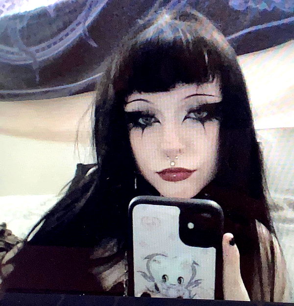 kittenfangsxx instagram image archive image