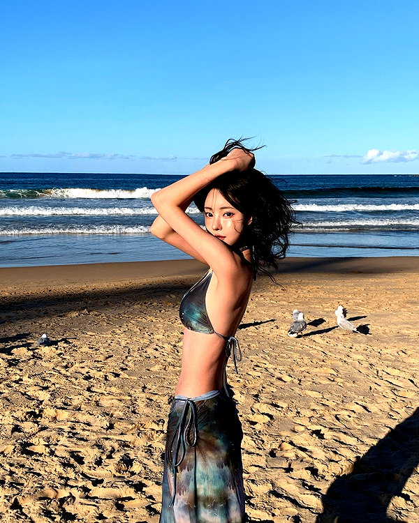 daxbin instagram image archive image