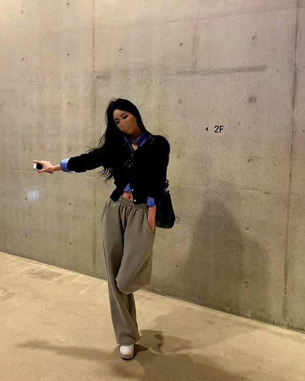 daxbin instagram image archive image