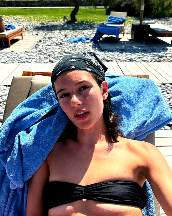 reneeebeller instagram image archive image