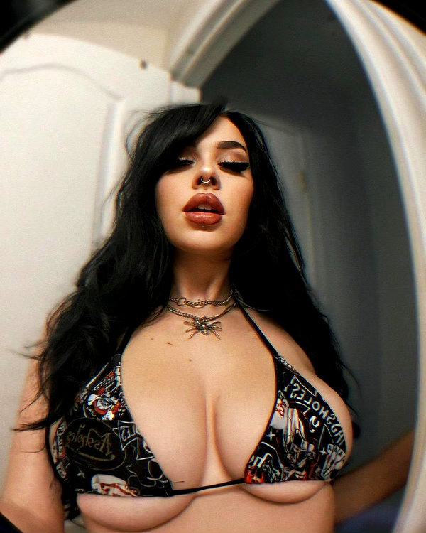 rixiadigivolved instagram image archive image