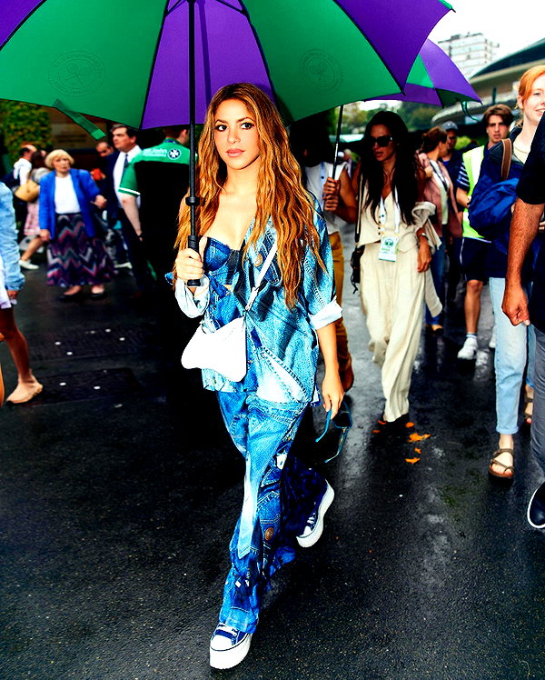 shakira instagram image archive image