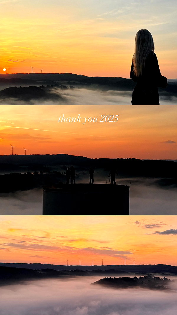 _lia.moon instagram image archive image