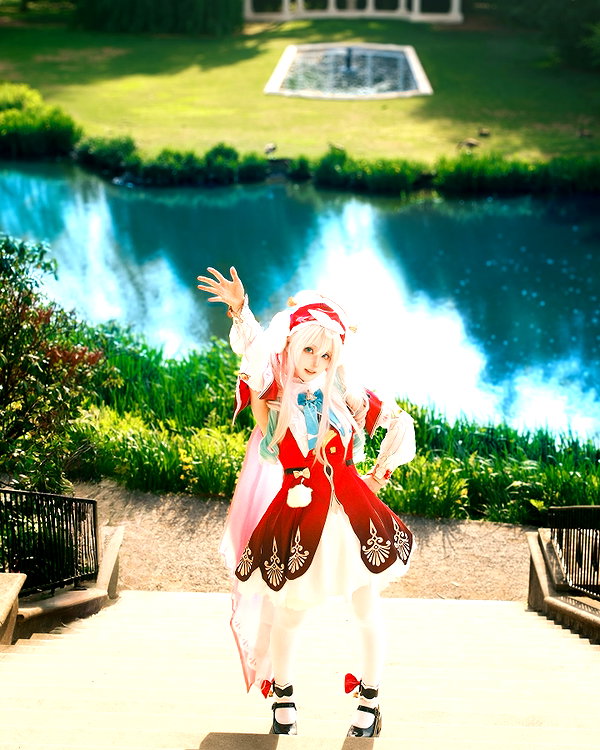 miee_cos instagram image archive image