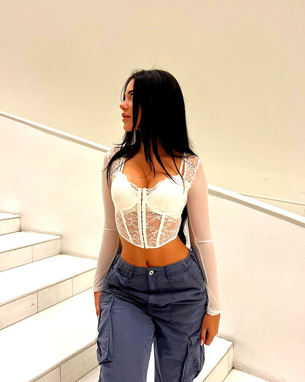 vanessa.rhd instagram image archive image
