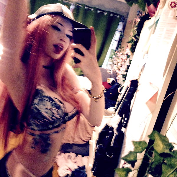 april._.ha instagram image archive image