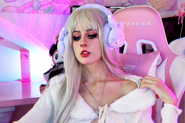 jadelaverne instagram image archive image