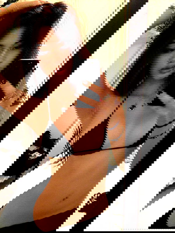 xeiyza xeiyza archive image