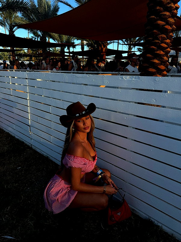 payton.r instagram image archive image